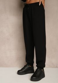 Renee - Czarny Komplet Dresowy z Bawełną Spodnie ze Ściągaczami i Bluza Nirrive. Kolor: czarny. Materiał: dresówka, bawełna #3