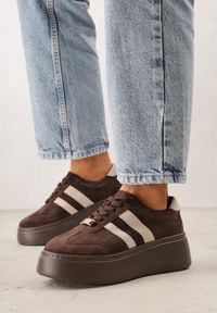 Renee - Ciemnobrązowe Sneakersy na Platformie ze Skóry Naturalnej Ozdobione Paskami Sovimi. Okazja: na co dzień. Zapięcie: pasek. Kolor: brązowy. Materiał: skóra. Wzór: aplikacja. Obcas: na platformie #3