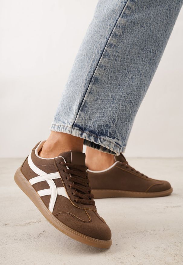 Born2be - Brązowe Sneakersy na Kauczukowej Podeszwie z Geometrycznym Wzorem Sewtila. Okazja: na co dzień. Kolor: brązowy. Materiał: kauczuk. Wzór: geometria