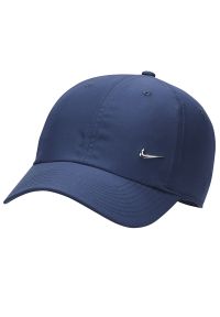 Czapka z daszkiem Nike Dri-FIT Club FB5372-410 - niebieska. Kolor: niebieski. Materiał: poliester. Wzór: aplikacja. Sezon: lato. Styl: sportowy