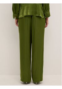 Karen by Simonsen Spodnie materiałowe Keanekb 10104617 Zielony Classic Fit. Kolor: zielony. Materiał: wiskoza #5