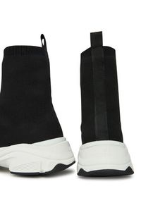 Love Moschino - LOVE MOSCHINO Sneakersy JA15386G0NIY8000 Czarny. Kolor: czarny. Materiał: materiał #3