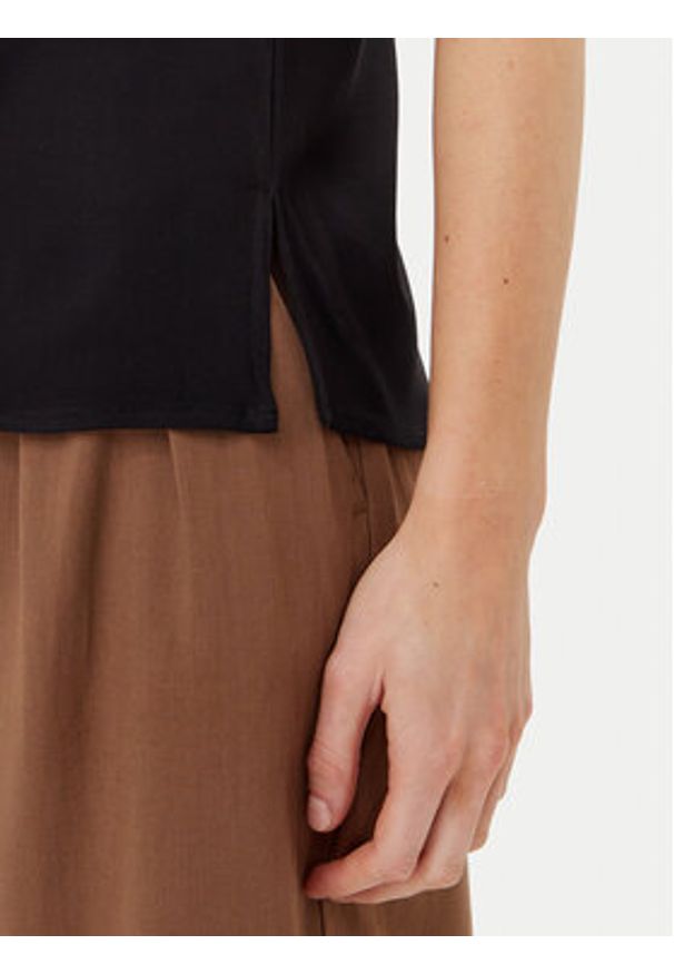 Vero Moda Bluzka Bella 10327551 Czarny Regular Fit. Kolor: czarny. Materiał: wiskoza