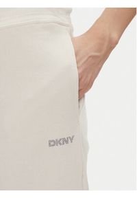 DKNY Sport Spodnie dresowe DP5P3624 Beżowy Regular Fit. Kolor: beżowy. Materiał: bawełna #4