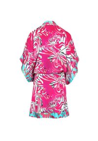 COSEL - Sukienka o kroju kimona Punta Cana. Kolor: różowy, wielokolorowy, fioletowy. Materiał: wiskoza, satyna. Sezon: lato. Styl: wakacyjny. Długość: mini #3