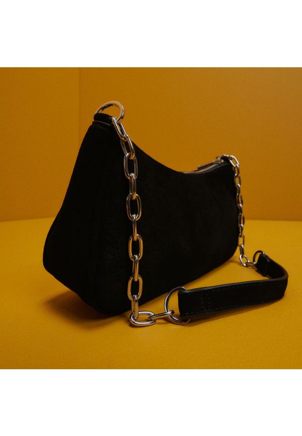 Reserved - Skórzana torba z łańcuchem - Czarny. Kolor: czarny. Materiał: skórzane