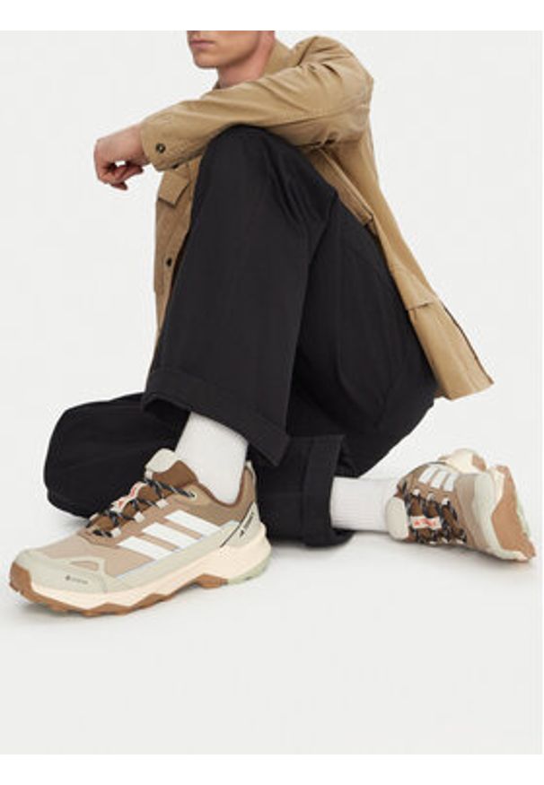 Adidas - adidas Trekkingi Terrex Skychaser Ax5 Gore-Tex JR3979 Brązowy. Kolor: brązowy. Materiał: materiał. Technologia: Gore-Tex. Model: Adidas Terrex. Sport: turystyka piesza