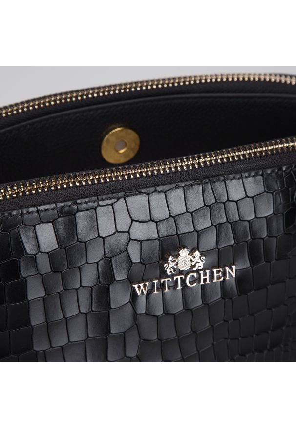 Wittchen - Damska listonoszka ze skóry croco trzykomorowa. Kolor: czarny. Materiał: skórzane. Styl: elegancki
