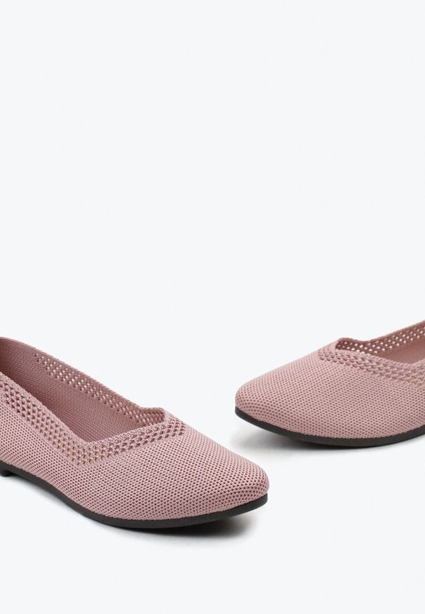 Born2be - Różowe Plecione Balerinki z Ażurowymi Wycięciami Jene. Kolor: różowy. Materiał: materiał. Wzór: ażurowy. Obcas: na płaskiej podeszwie
