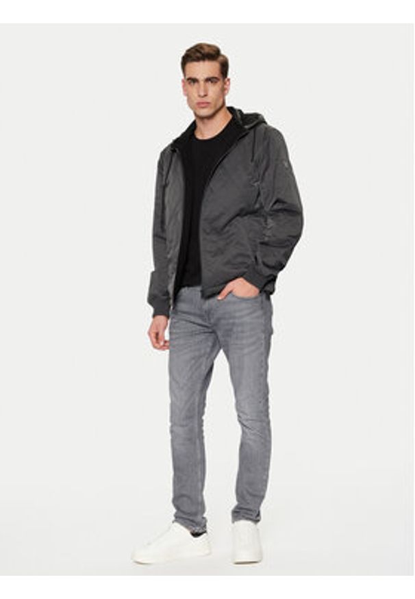 Guess Kurtka przejściowa M5RL10 WGUF2 Szary Regular Fit. Kolor: szary. Materiał: syntetyk