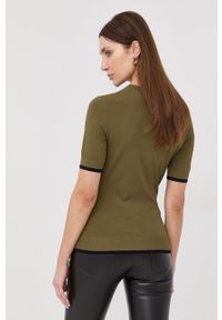 Karl Lagerfeld bluzka 221W2005 damska kolor zielony z aplikacją. Kolor: zielony. Długość rękawa: krótki rękaw. Długość: krótkie. Wzór: aplikacja #3