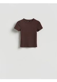 Reserved - T-shirt slim fit z modalem - ciemnobrązowy. Kolor: brązowy. Materiał: bawełna, dzianina #1