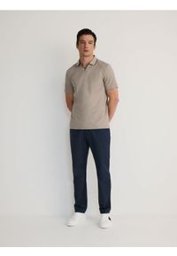Reserved - Spodnie chino regular z dodatkiem lnu - niebieski. Kolor: niebieski. Materiał: len