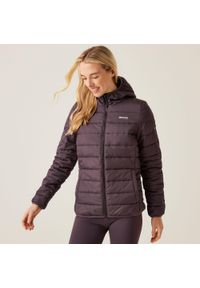 Regatta - Kurtka ocieplana damska Helfa. Kolor: fioletowy. Sport: turystyka piesza #1