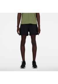 Spodenki męskie New Balance MS41230BK – czarne. Kolor: czarny. Materiał: materiał, poliester. Sport: fitness