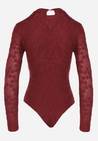 Born2be - Bordowe Koronkowe Body z Bawełną z Długim Rękawem Zenarria. Okazja: na co dzień, do pracy, na spotkanie biznesowe. Typ kołnierza: kołnierzyk stójkowy. Kolor: czerwony. Materiał: koronka, bawełna. Długość rękawa: długi rękaw. Długość: długie. Wzór: aplikacja. Styl: biznesowy, klasyczny, casual #3