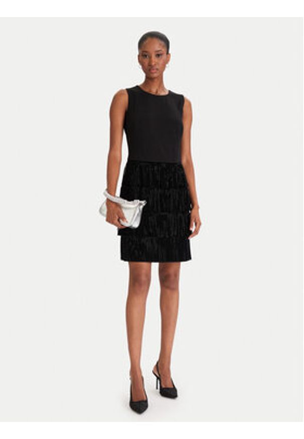 DKNY Sukienka koktajlowa DD5I1B50 Czarny Slim Fit. Kolor: czarny. Materiał: syntetyk. Styl: wizytowy
