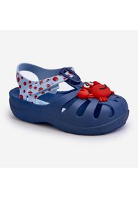 Sandałki Dziecięce Na Rzep 83486 Ipanema Summer Xiii Baby Niebieskie. Okazja: na spacer. Nosek buta: okrągły. Zapięcie: rzepy. Kolor: niebieski. Materiał: materiał