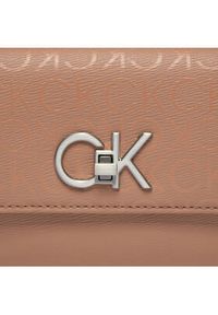 Calvin Klein Torebka Re-Lock Camera Bag_Epi Mono K60K611565 Różowy. Kolor: różowy. Materiał: skórzane #2