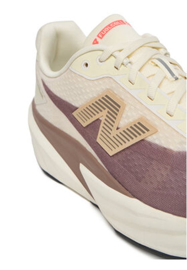 New Balance Buty do biegania FuelCell Rebel V5 MFCXLY5 Beżowy. Kolor: beżowy. Materiał: materiał