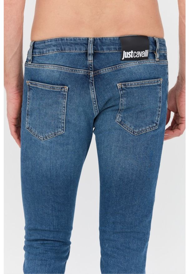 Just Cavalli - JUST CAVALLI Niebieskie jeansy Slim. Kolor: niebieski