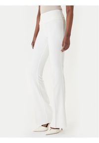 Rinascimento Spodnie materiałowe CFC0127876003 Biały Slim Fit. Kolor: biały. Materiał: syntetyk #1