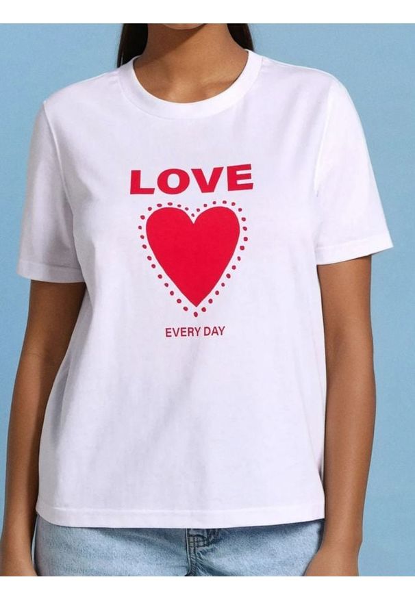 Sinsay - Koszulka z motywem serca - biały. Kolor: biały