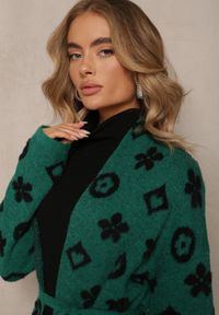 Renee - Zielony Kardigan z Wiązanym Paskiem Ozdobiony Wzorem w Kwiaty Timonen. Kolor: zielony. Materiał: dzianina, materiał, tkanina. Wzór: aplikacja, kwiaty #4