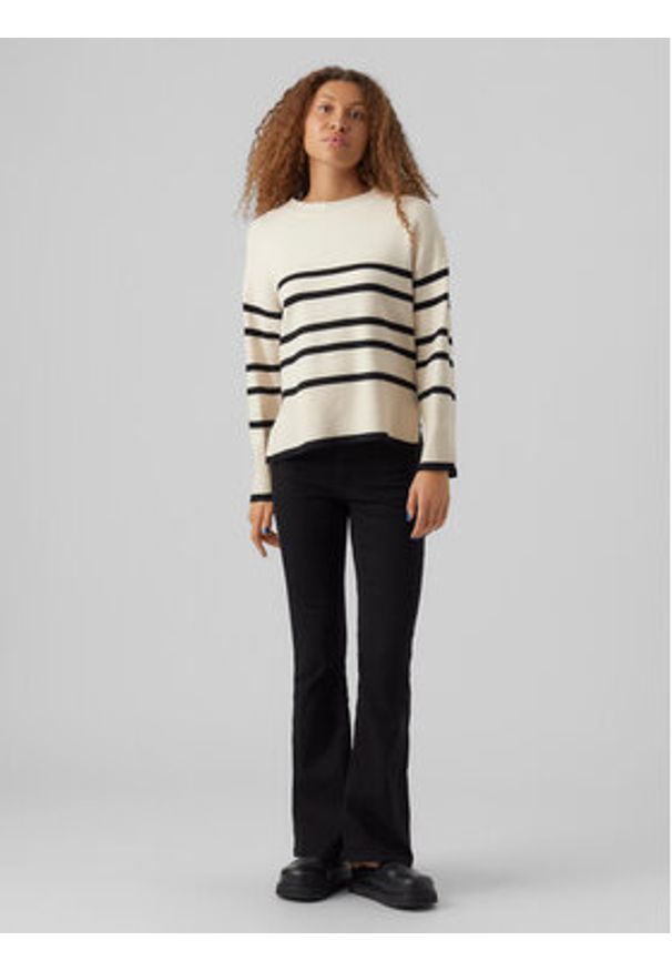 Vero Moda Sweter 10278319 Beżowy Regular Fit. Kolor: beżowy. Materiał: syntetyk