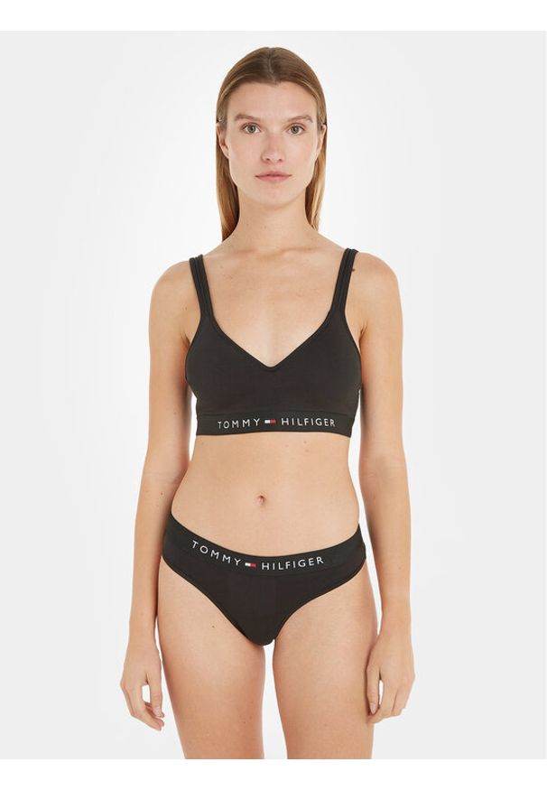 TOMMY HILFIGER - Tommy Hilfiger Stringi UW0UW04146 Czarny. Kolor: czarny. Materiał: bawełna