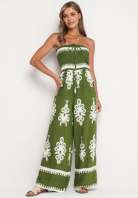 Born2be - Zielony Wiskozowy Kombinezon Bez Rękawów z Geometrycznym Wzorem Orceria. Okazja: na co dzień, na spacer. Kolor: zielony. Materiał: wiskoza. Długość rękawa: bez rękawów. Wzór: geometria. Sezon: lato. Styl: casual, elegancki #1