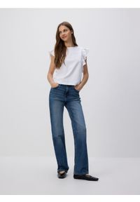 Reserved - Jeansy straight - granatowy. Kolor: niebieski