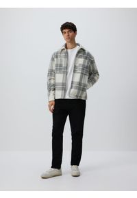 Reserved - Jeansy chino slim fit - czarny. Kolor: czarny #1