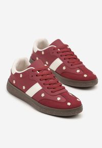 Born2be - Bordowe Sneakersy Typu Tenisówki z Kwiatkami Reisare. Okazja: na co dzień. Kolor: czerwony. Materiał: jeans. Wzór: kwiaty #5