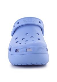 Chodaki Crocs Classic Cutie Clog K Jr 207708-5Q6 niebieskie. Kolor: niebieski. Materiał: materiał. Obcas: na platformie. Styl: klasyczny
