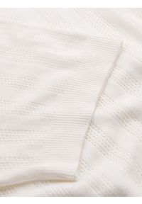 Ombre Clothing - Męski ażurowy sweter z okrągłym dekoltem i krótkim rękawem – biały V1 - Rozmiar: XXL. Kolor: biały. Materiał: wiskoza, prążkowany, dzianina, elastan, nylon. Długość rękawa: krótki rękaw. Długość: krótkie. Wzór: ażurowy. Styl: elegancki #7