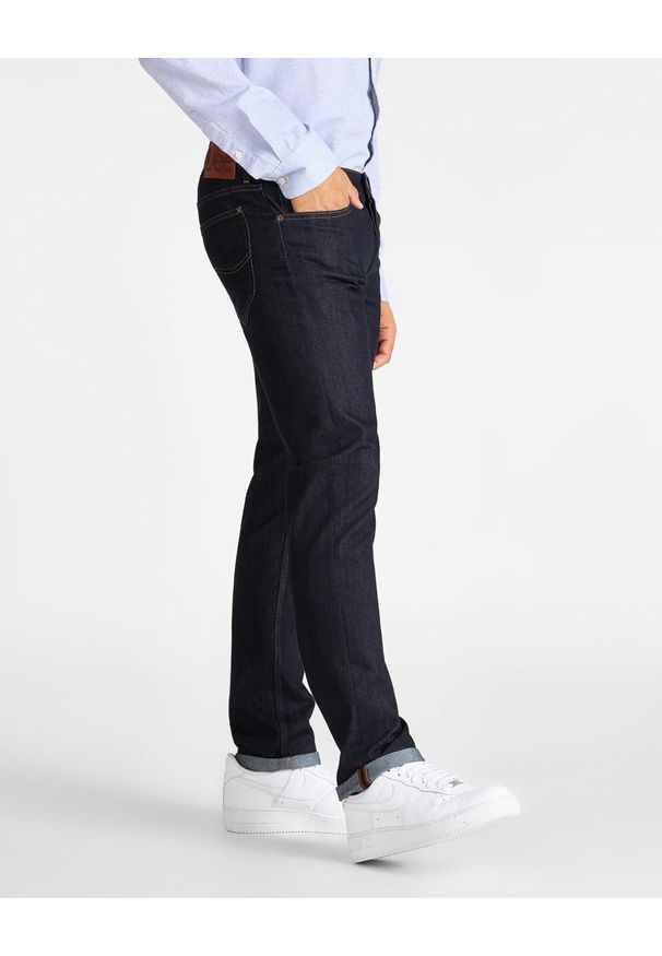 Lee - MĘSKIE SPODNIE JEANSOWE LEE DAREN RINSE L706AA36 112117867