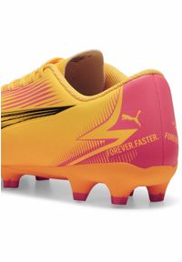 Puma - Buty piłkarskie ULTRA PLAY FG/AG PUMA Sun Stream Black Sunset Glow Orange Pink. Zapięcie: sznurówki. Kolor: wielokolorowy, różowy, czarny. Materiał: materiał, syntetyk. Szerokość cholewki: normalna. Wzór: aplikacja, nadruk. Sport: piłka nożna