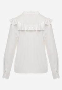 Renee - Biała Koszula z Falbanami i Koronkowymi Wstawkami Eletoma. Typ kołnierza: kołnierz z falbankami. Kolor: biały. Materiał: koronka. Wzór: koronka #7