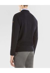 PAUL & SHARK - Granatowy sweter z asymetrycznymi guzikami. Kolor: niebieski. Materiał: wełna. Długość rękawa: długi rękaw. Długość: długie. Wzór: aplikacja #3