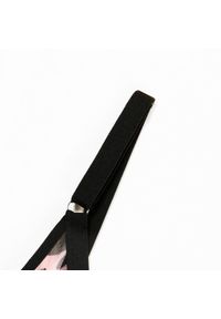 Intica - Komplet bielizny z wycięciami z dopasowanego materiału Gentjana. Kolor: czarny. Materiał: materiał #7