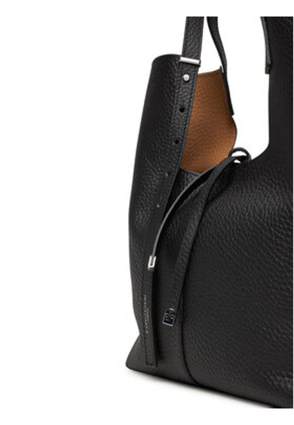 Gianni Chiarini Torebka Ava BS 11315 RNGDBL Czarny. Kolor: czarny. Materiał: skórzane