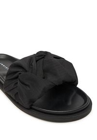 Inuikii Klapki Fjord Flower 1004.003.0122 Czarny. Kolor: czarny. Materiał: materiał #3