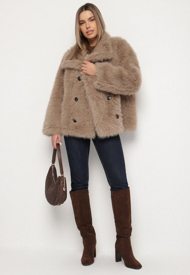 Born2be - Brązowa Kurtka Dwustronna w Stylu Biker z Futerkiem Aflita. Okazja: na spacer, na co dzień. Kolor: brązowy. Materiał: futro. Długość: krótkie. Styl: elegancki, casual