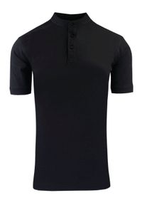 Męski T-Shirt na Stójce - Brave Soul - Czarny. Okazja: na co dzień. Typ kołnierza: kołnierzyk stójkowy. Kolor: czarny. Materiał: bawełna, wiskoza. Sezon: lato, wiosna. Styl: casual