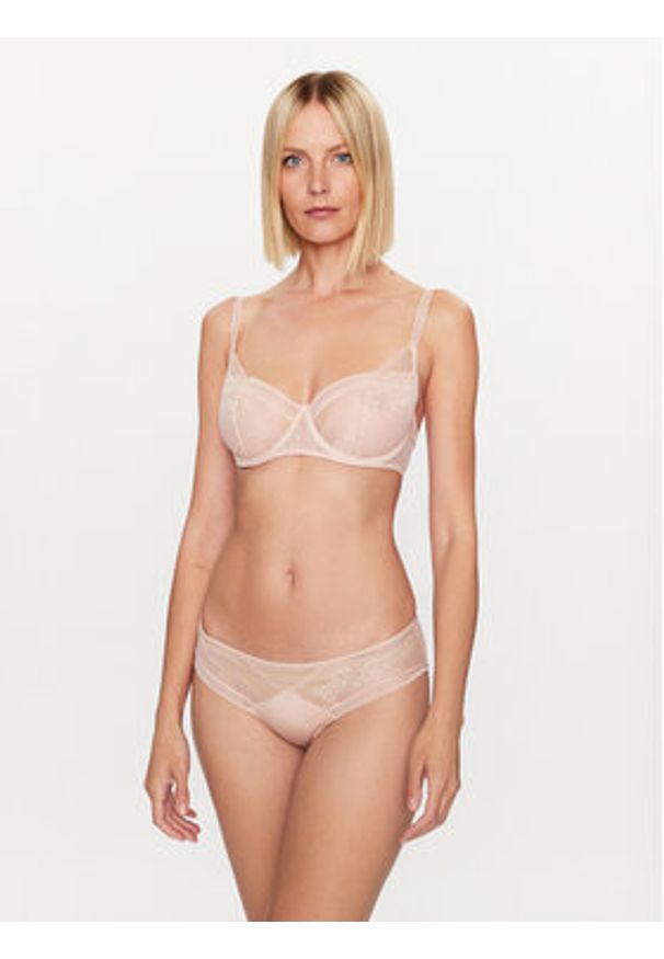 Passionata Figi klasyczne Maddie P47H40 Beżowy. Kolor: beżowy. Materiał: syntetyk