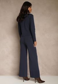Renee - Granatowy Elegancki Komplet z Dzianiny z Wiskozą Kardigan i Spodnie Delinavea. Kolor: niebieski. Materiał: dzianina, wiskoza. Wzór: aplikacja #4