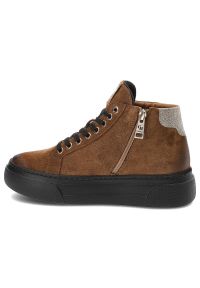 Brązowe Sneakersy CheBello Wygodne Skórzane Buty Damskie. Okazja: na co dzień. Kolor: brązowy. Materiał: skóra. Szerokość cholewki: normalna. Styl: casual #3