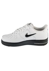 Nike - Buty sportowe Sneakersy męskie, Air Force 1 '07 Low Jewel. Kolor: biały. Model: Nike Air Force. Sport: turystyka piesza