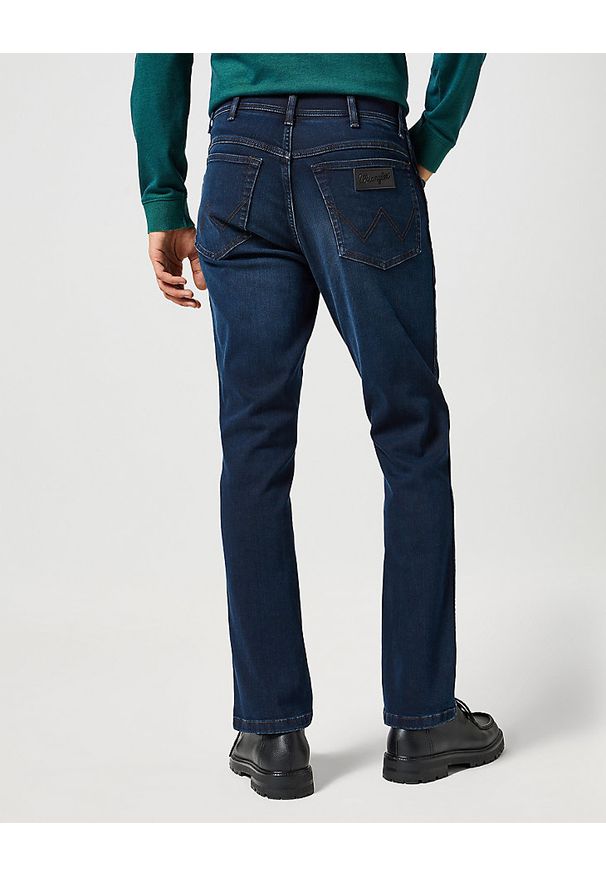 Lee - WRANGLER MĘSKIE SPODNIE JEANSOWE TEXAS SLIM MIDNIGHT RODEO 112358219 W12S017433. Okazja: na co dzień. Sezon: zima, wiosna, jesień, lato. Styl: casual, klasyczny